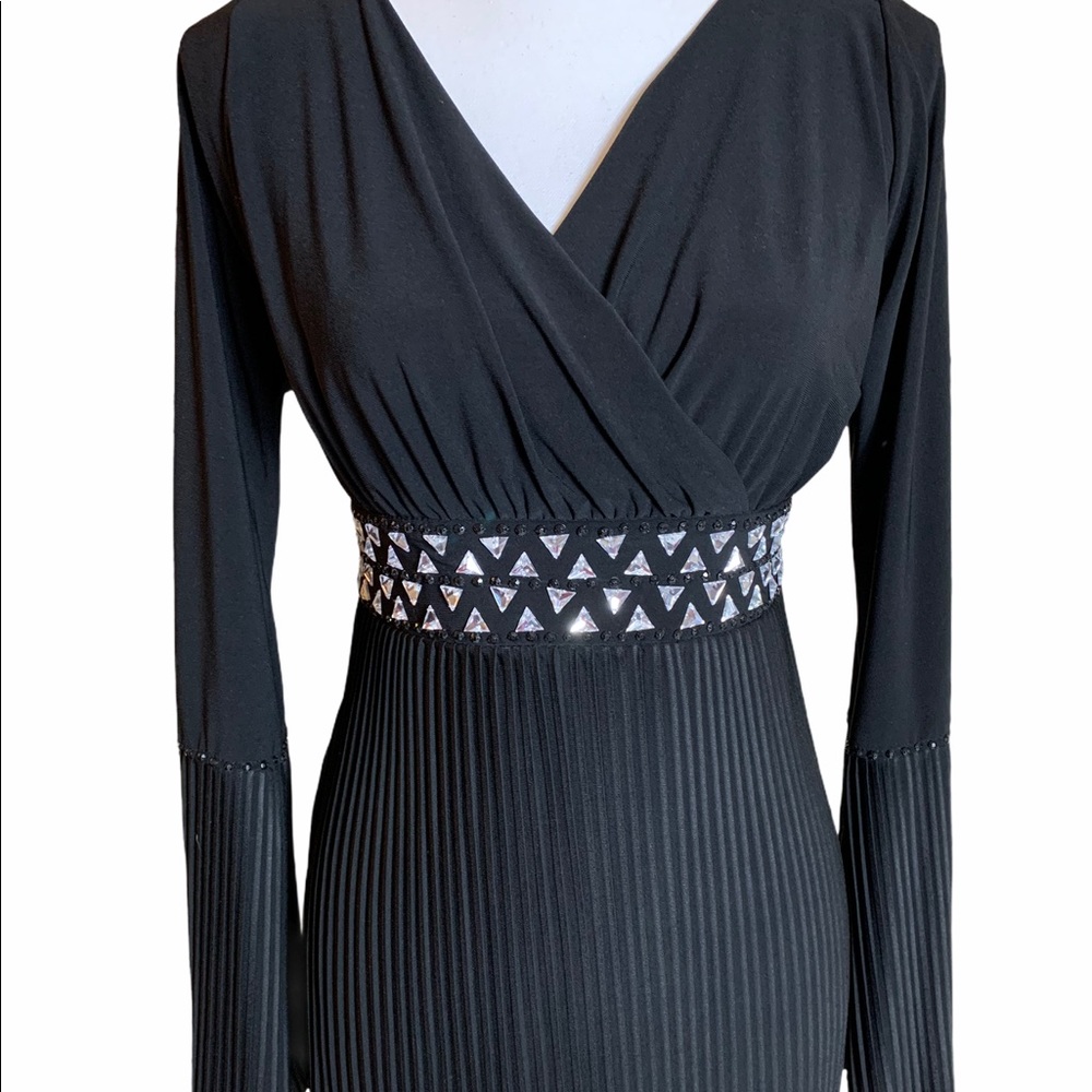 NWT Sexy Kaily K Babydoll Pleated Blouse Medium